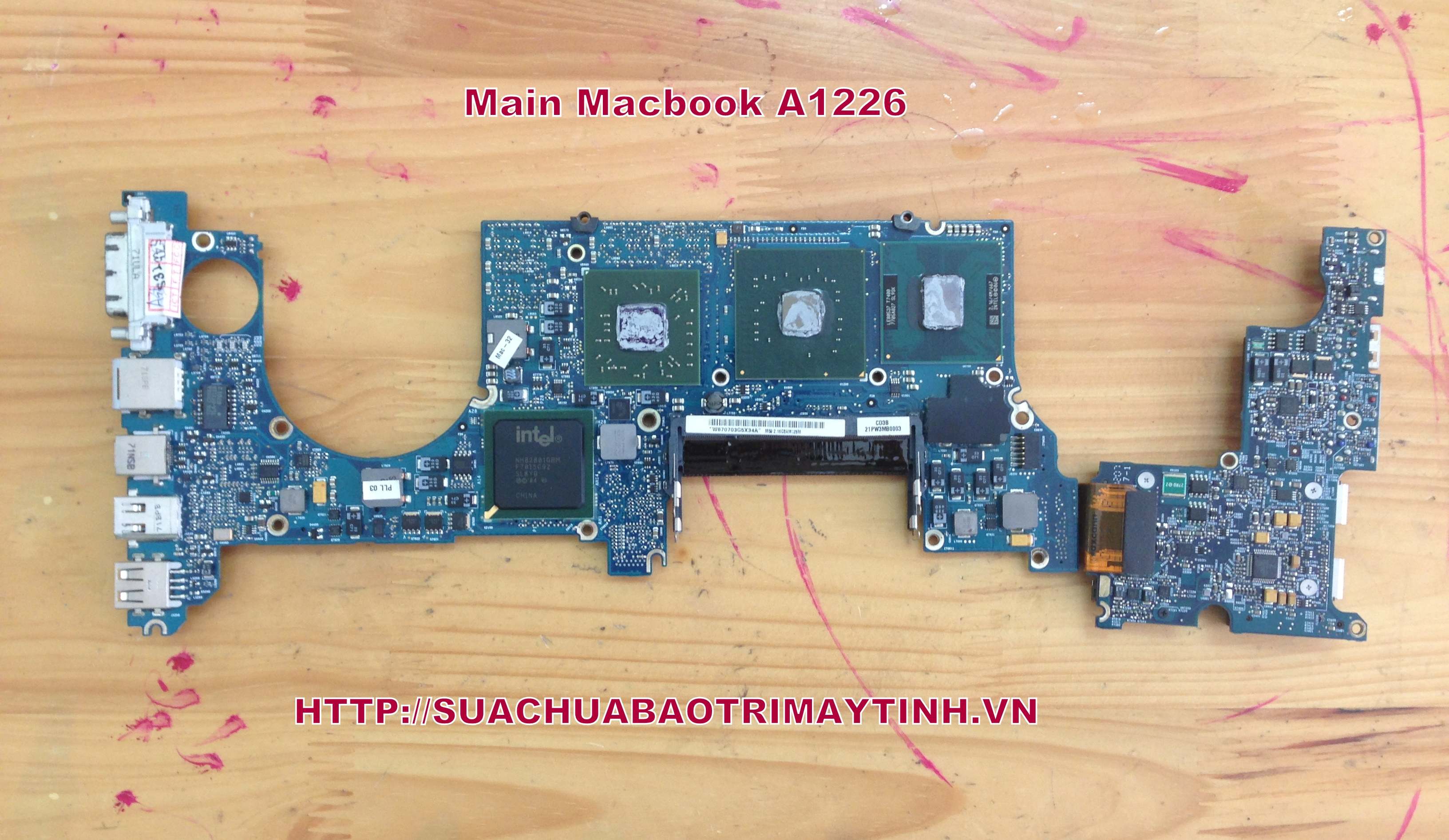 Thay Main Macbook A1226